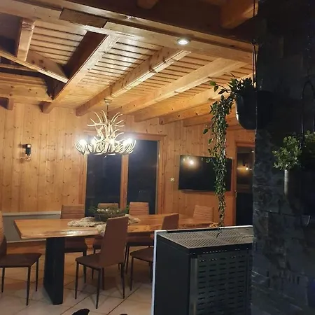 Very And Bright 210 M With Sauna And 热拉梅