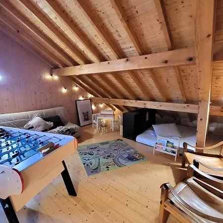 Very And Bright 210 M With Sauna And 度假居 热拉梅