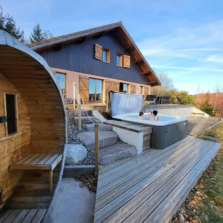 Very And Bright 210 M With Sauna And 度假居 *